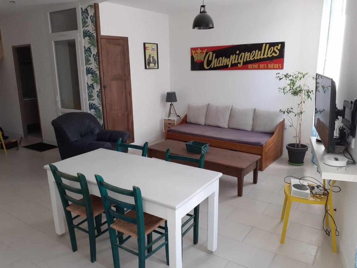 Grand T3 Calme Et Lumineux 4-6 Personnes Villa Moux Exterior photo